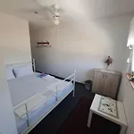 Apartman Neiras *