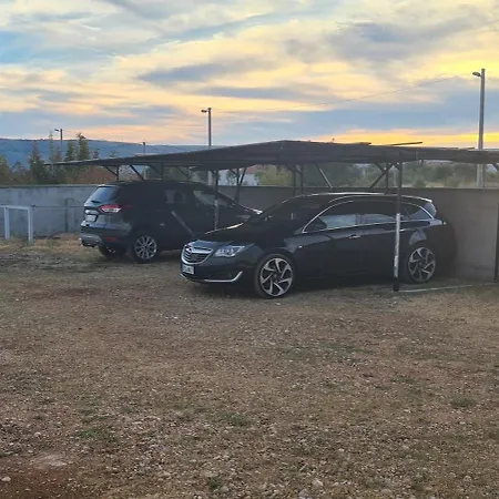 Neiras Lejlighed Blagaj