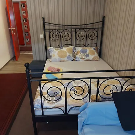 Apartment Neiras *